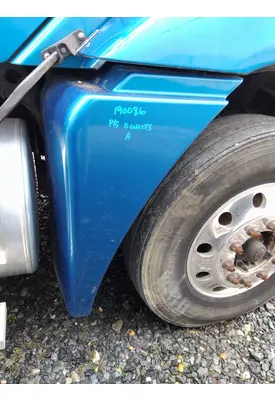 FREIGHTLINER COLUMBIA 120 FENDER EXTENSION