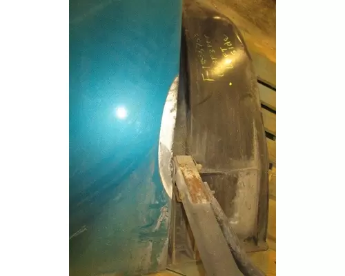 FREIGHTLINER COLUMBIA 120 FENDER EXTENSION