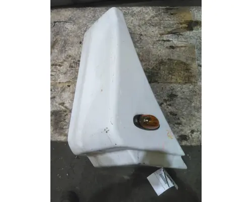 FREIGHTLINER COLUMBIA 120 FENDER EXTENSION