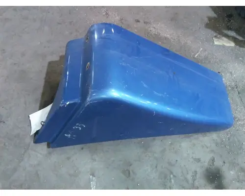 FREIGHTLINER COLUMBIA 120 FENDER EXTENSION