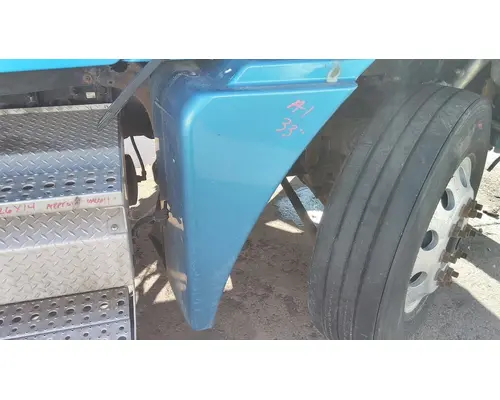 FREIGHTLINER COLUMBIA 120 FENDER EXTENSION