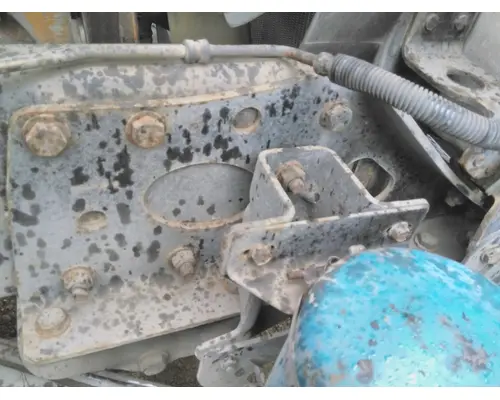 FREIGHTLINER COLUMBIA 120 FRAME HORN