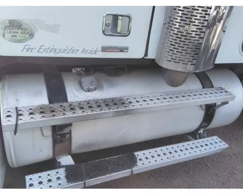 FREIGHTLINER COLUMBIA 120 FUEL TANK