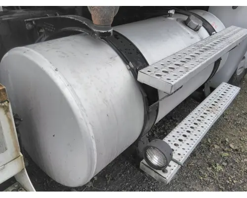 FREIGHTLINER COLUMBIA 120 FUEL TANK