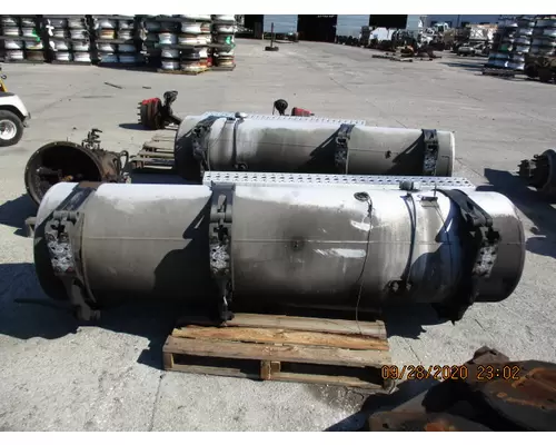 FREIGHTLINER COLUMBIA 120 FUEL TANK