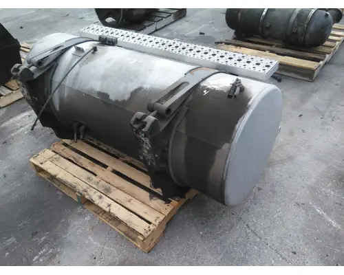 FREIGHTLINER COLUMBIA 120 FUEL TANK