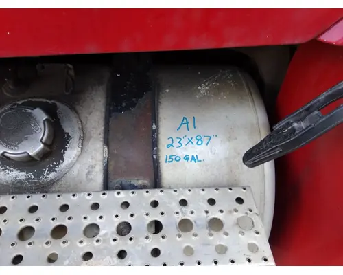 FREIGHTLINER COLUMBIA 120 FUEL TANK