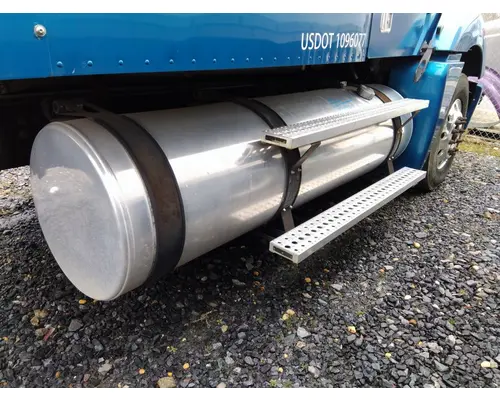 FREIGHTLINER COLUMBIA 120 FUEL TANK