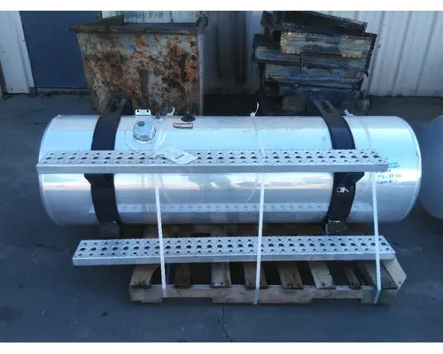 FREIGHTLINER COLUMBIA 120 FUEL TANK