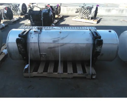 FREIGHTLINER COLUMBIA 120 FUEL TANK