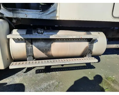 FREIGHTLINER COLUMBIA 120 FUEL TANK