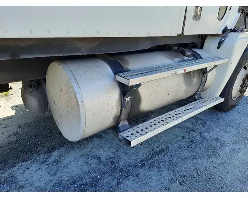 FREIGHTLINER COLUMBIA 120 FUEL TANK