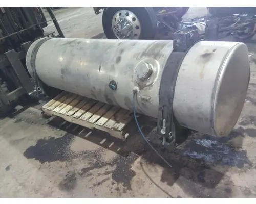 FREIGHTLINER COLUMBIA 120 FUEL TANK