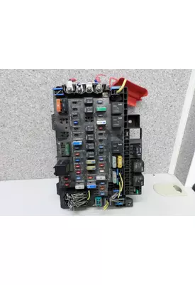 FREIGHTLINER COLUMBIA 120 FUSE BOX