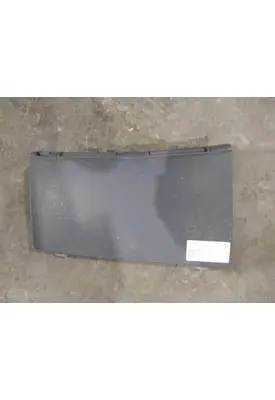 FREIGHTLINER COLUMBIA 120 FUSE BOX