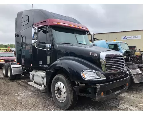 FREIGHTLINER COLUMBIA 120 Fender Extension