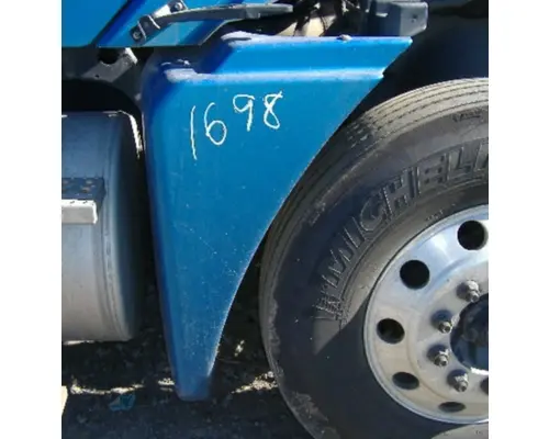 FREIGHTLINER COLUMBIA 120 Fender Extension