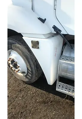 FREIGHTLINER COLUMBIA 120 Fender Extension