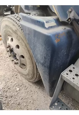 FREIGHTLINER COLUMBIA 120 Fender Extension
