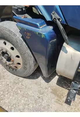 FREIGHTLINER COLUMBIA 120 Fender Extension