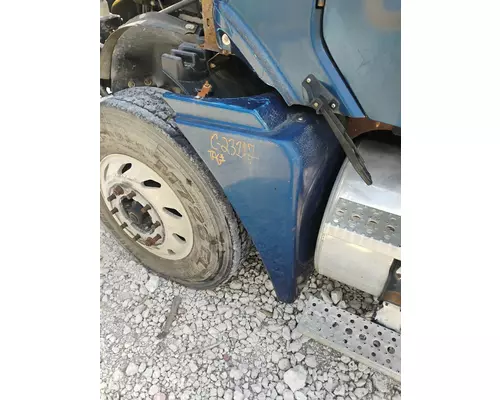 FREIGHTLINER COLUMBIA 120 Fender Extension