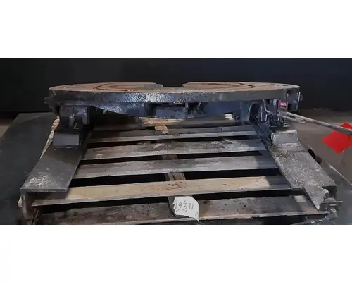 FREIGHTLINER COLUMBIA 120 Fifth Wheel