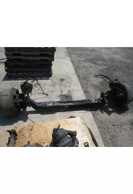 FREIGHTLINER COLUMBIA 120 Fr Axle Beam, 2WD