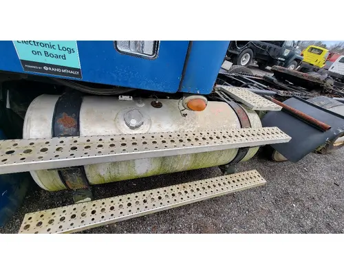 FREIGHTLINER COLUMBIA 120 Fuel Tank