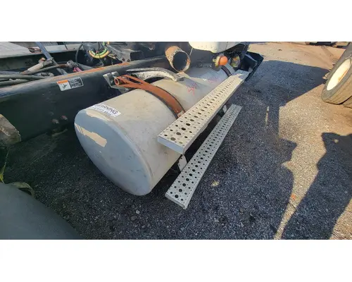 FREIGHTLINER COLUMBIA 120 Fuel Tank
