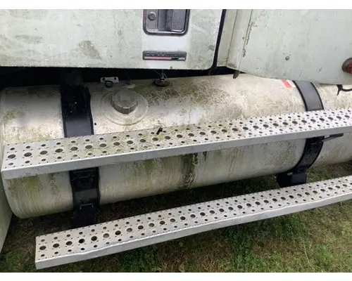 FREIGHTLINER COLUMBIA 120 Fuel Tank