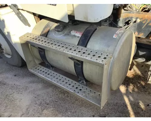 FREIGHTLINER COLUMBIA 120 Fuel Tank