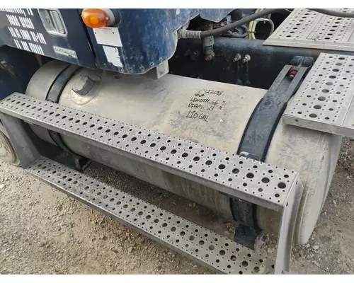 FREIGHTLINER COLUMBIA 120 Fuel Tank