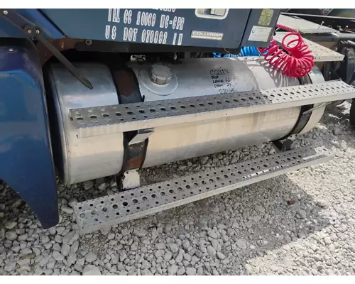 FREIGHTLINER COLUMBIA 120 Fuel Tank