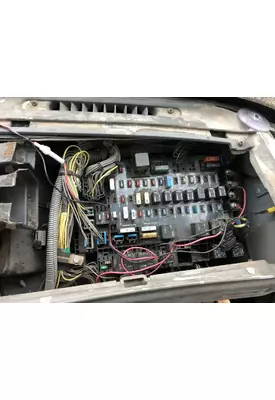 FREIGHTLINER COLUMBIA 120 Fuse Box