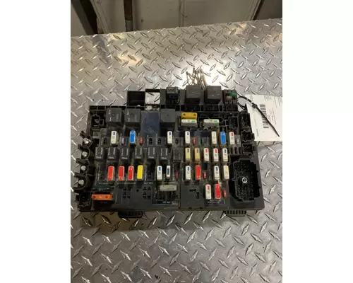 FREIGHTLINER COLUMBIA 120 Fuse Box