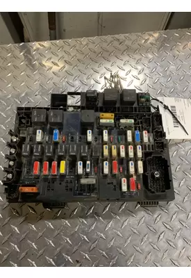 FREIGHTLINER COLUMBIA 120 Fuse Box