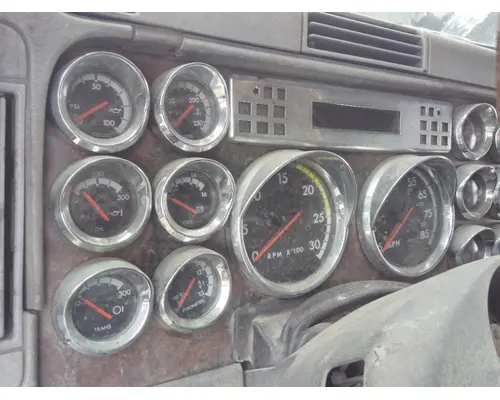 FREIGHTLINER COLUMBIA 120 GAUGE CLUSTER