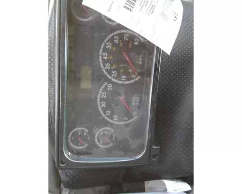 FREIGHTLINER COLUMBIA 120 GAUGE CLUSTER
