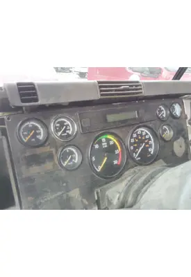 FREIGHTLINER COLUMBIA 120 GAUGE CLUSTER