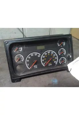 FREIGHTLINER COLUMBIA 120 GAUGE CLUSTER