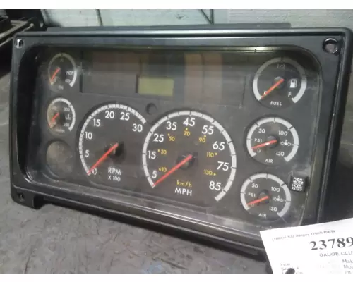 FREIGHTLINER COLUMBIA 120 GAUGE CLUSTER