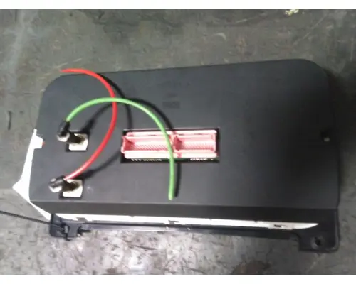 FREIGHTLINER COLUMBIA 120 GAUGE CLUSTER