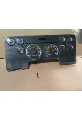 FREIGHTLINER COLUMBIA 120 GAUGE CLUSTER