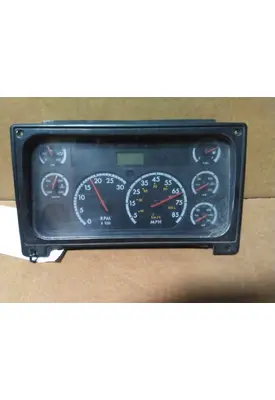 FREIGHTLINER COLUMBIA 120 GAUGE CLUSTER