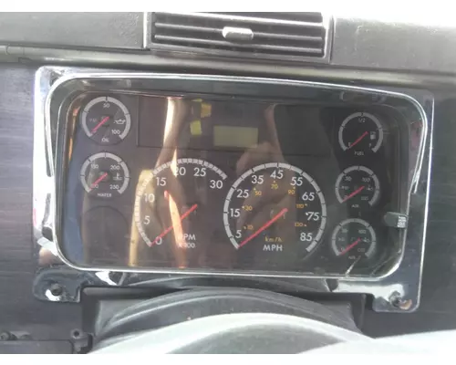 FREIGHTLINER COLUMBIA 120 GAUGE CLUSTER