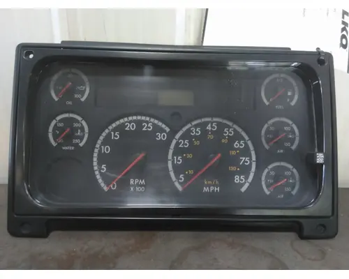 FREIGHTLINER COLUMBIA 120 GAUGE CLUSTER
