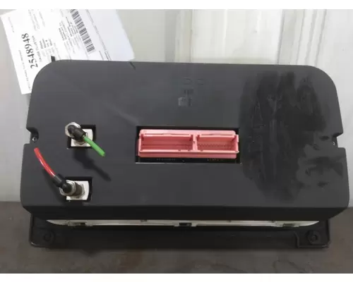 FREIGHTLINER COLUMBIA 120 GAUGE CLUSTER