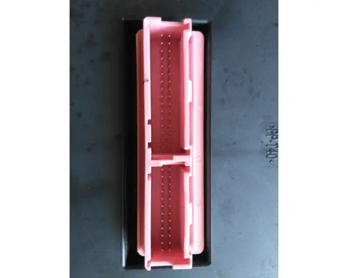 FREIGHTLINER COLUMBIA 120 GAUGE CLUSTER
