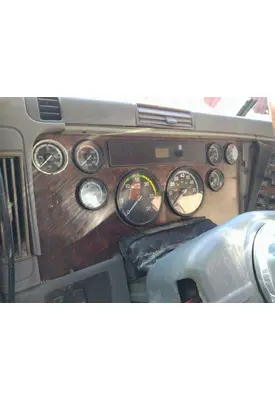 FREIGHTLINER COLUMBIA 120 GAUGE CLUSTER
