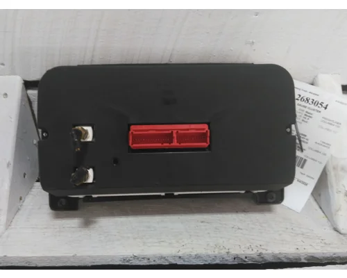 FREIGHTLINER COLUMBIA 120 GAUGE CLUSTER